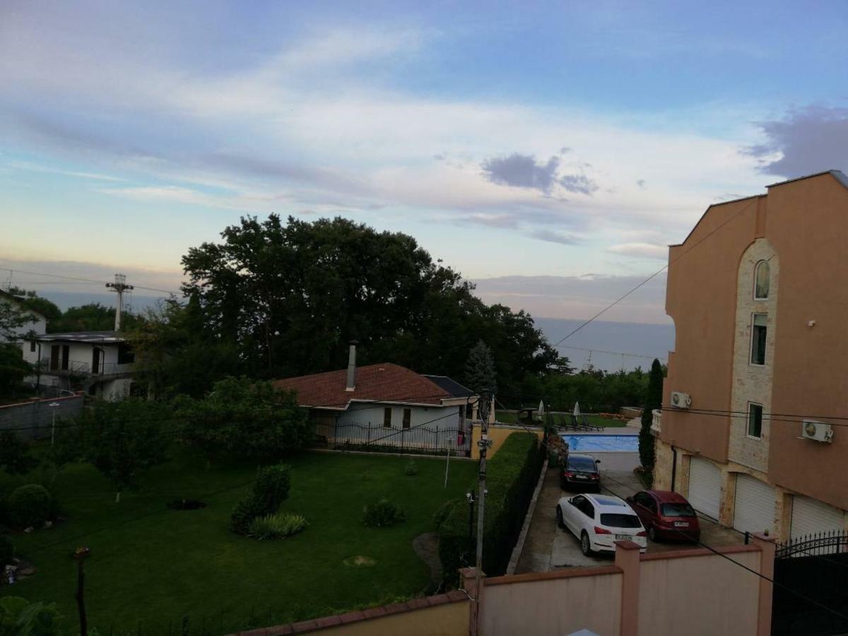 Vila Dva 3 Golden Sands Exterior photo